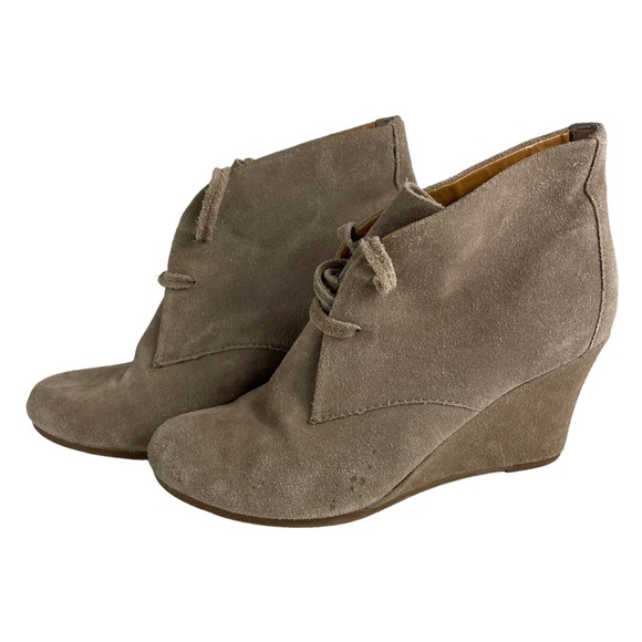 DV Dolce Vita Pellie Suede Wedge Ankle Booties Round Toe Taupe Woman’s US Size 7 - Picture 7 of 16